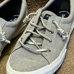 Women’s Sperry Topsider Sneaker, Metallic Silver, Size 9
